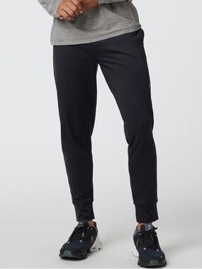 Vuori Men’s Sunday Performance Jogger 28" in Black Size XL